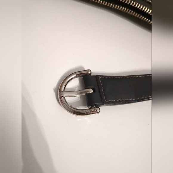 Coach Duffle EW Signature 18924 Black & Dark Gray Leather Bag - Picture 4 of 11